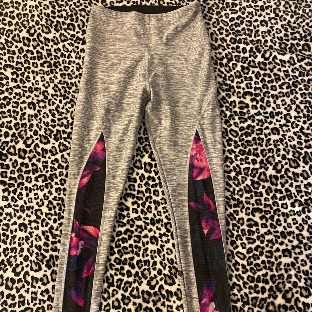Gray Victoria secret leggings